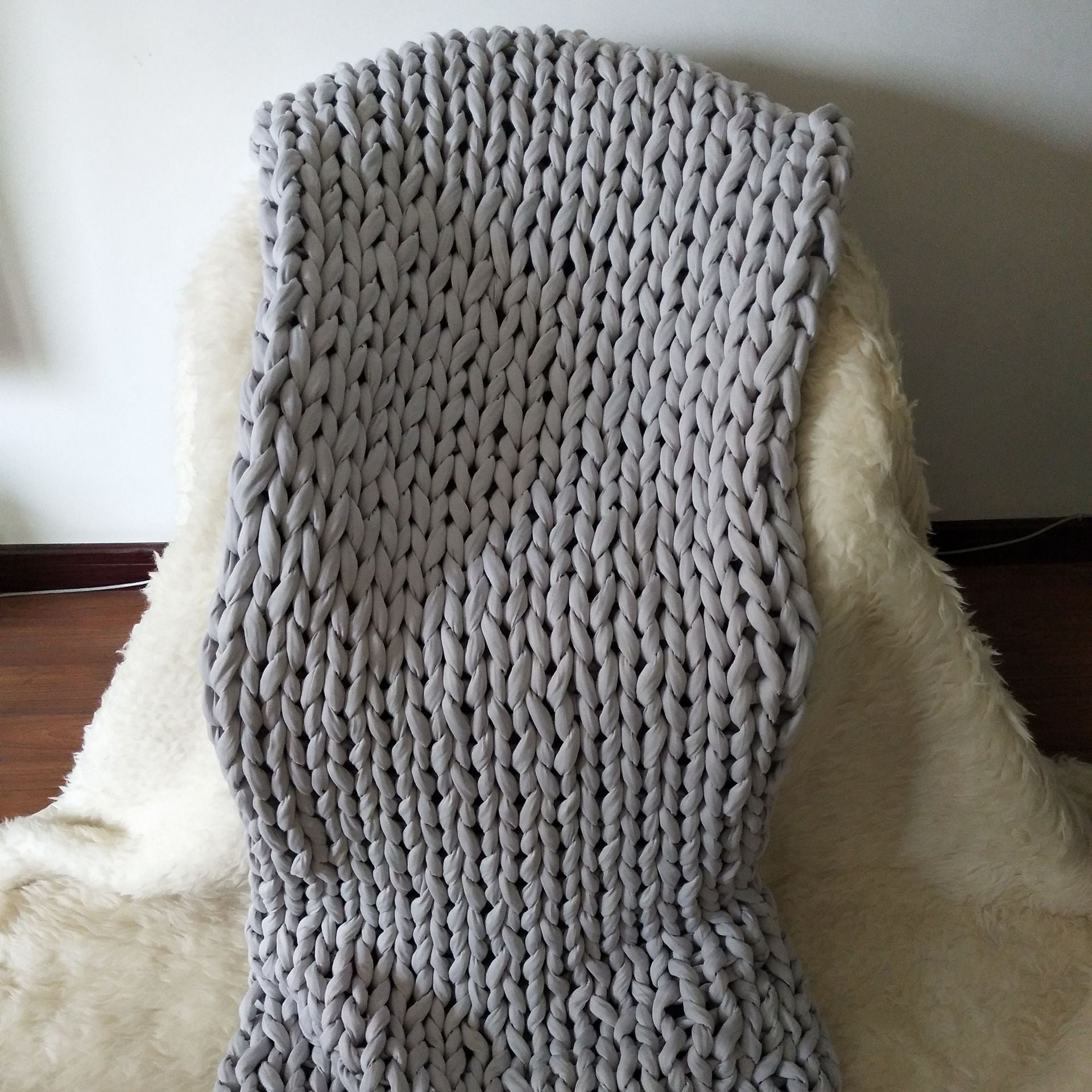 Premium Hand-woven Weighted Blanket